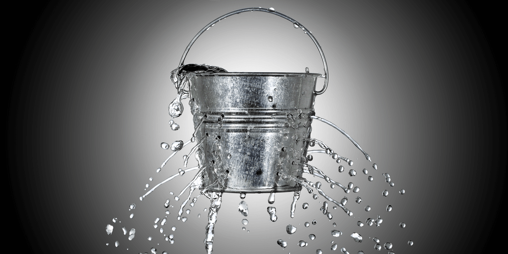 Leaky bucket - churn 1000x500